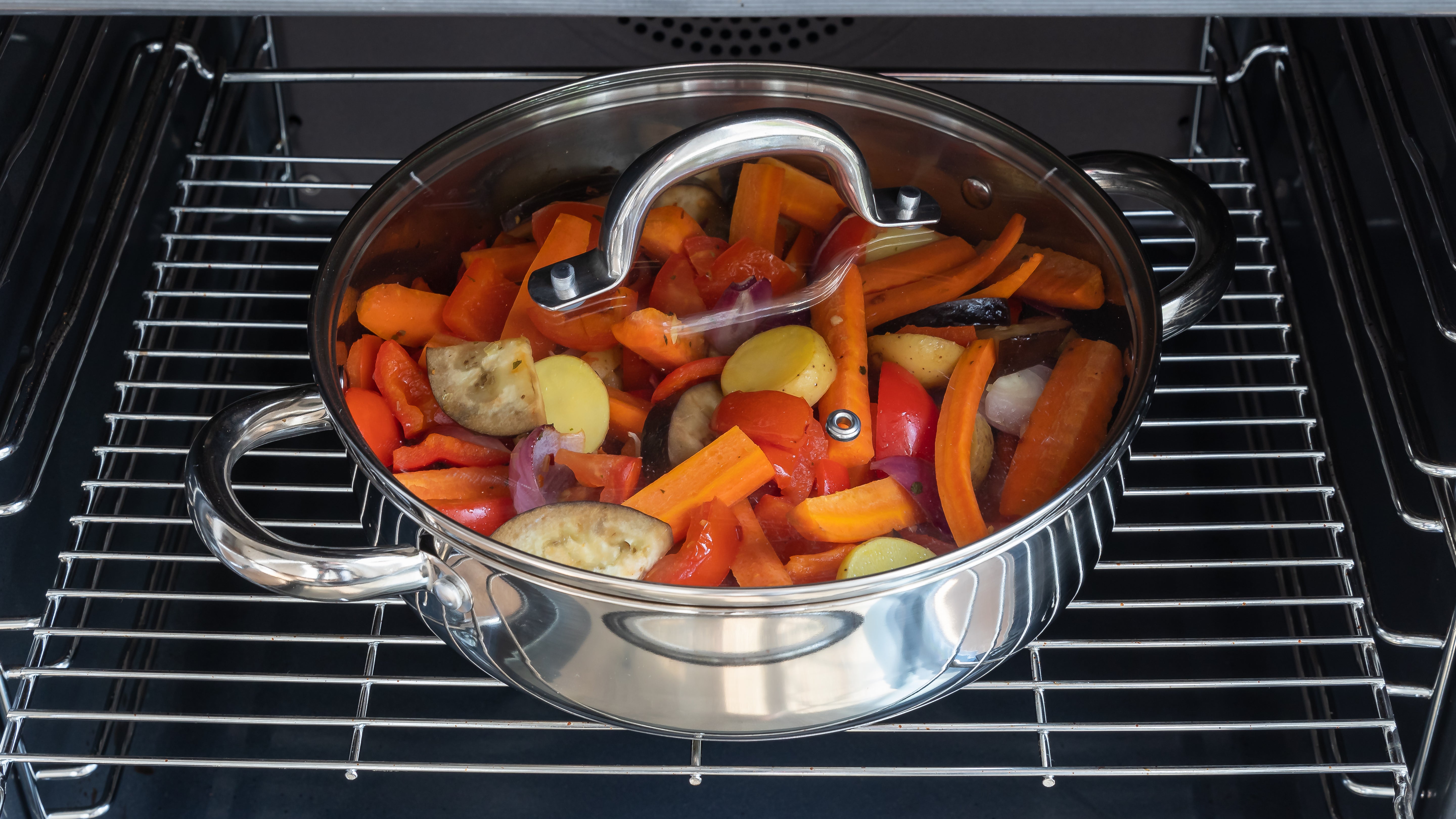 Schmorpfanne im Backofen